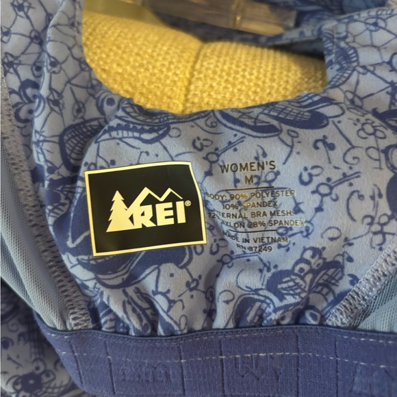 REI Blue Patterned Athletic top - Picture 3 of 3